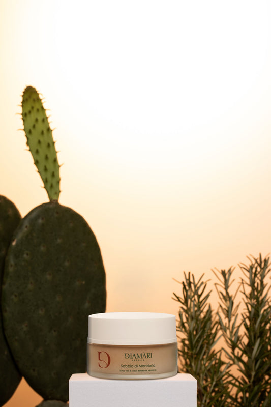 ALMOND SAND – DELICATE FACE & BODY SCRUB 100 ml